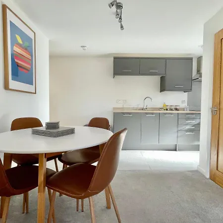 Apartment Aura Ground Floor